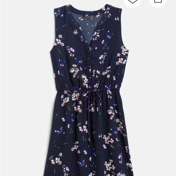 NWT size large nave dress with floral design. - Picture 1 of 3